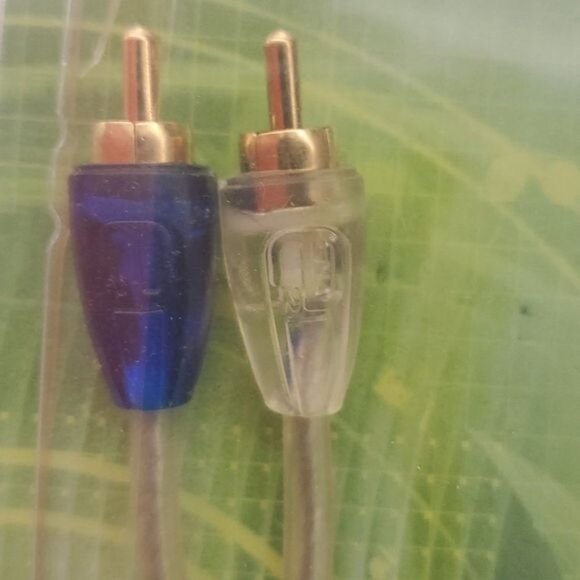 E2 1F-2M Twisted Pair Audio RCA Y Cable - Picture 3 of 6